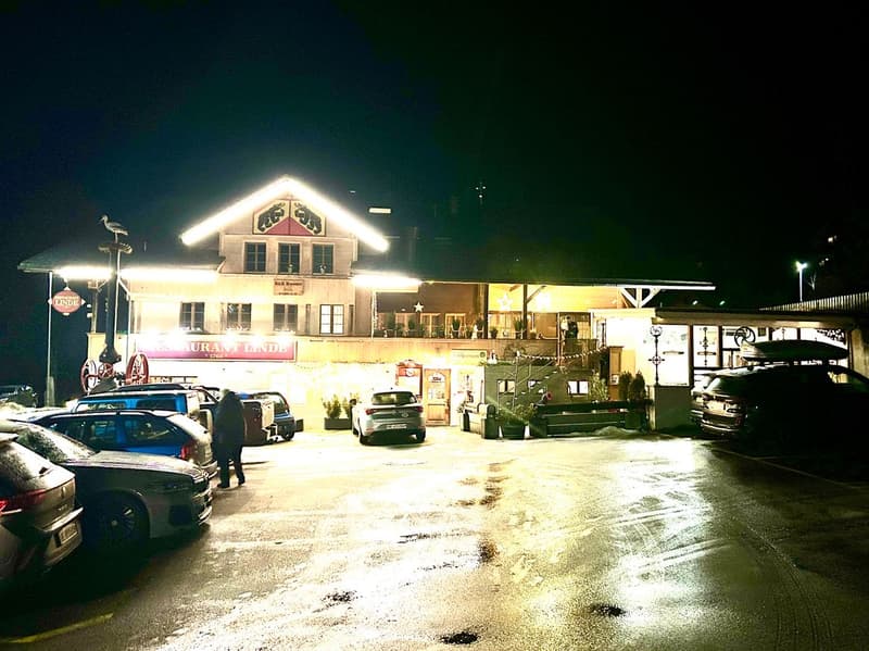 Restaurant Linde – Charmantes Gastronomieobjekt an der Hauptstrasse in Erlenbach im Simmental (2)