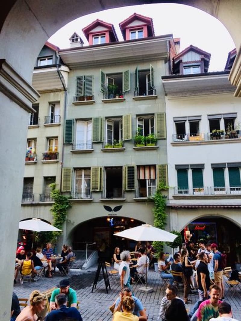 Charmante 2.5-Zimmer-Wohnung in der historischen Rathausgasse (1)