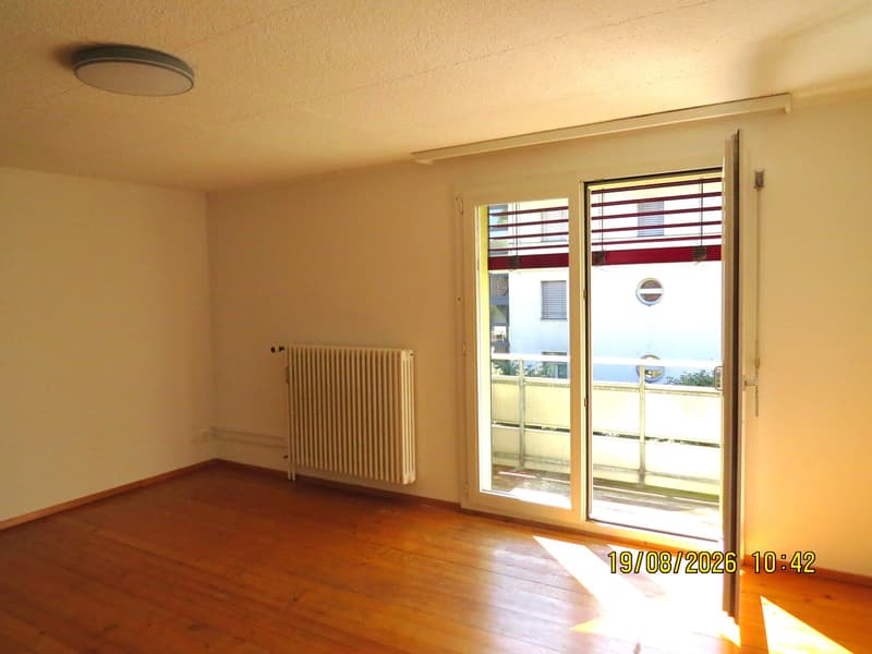 Charmante 2.5-Zimmer-Dachwohnung im Altbau – Luzern, 6003 (2)
