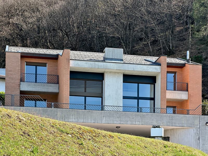 Villa unifamiliare di 7 locali con vista panoramica – Sant’Antonino (3)