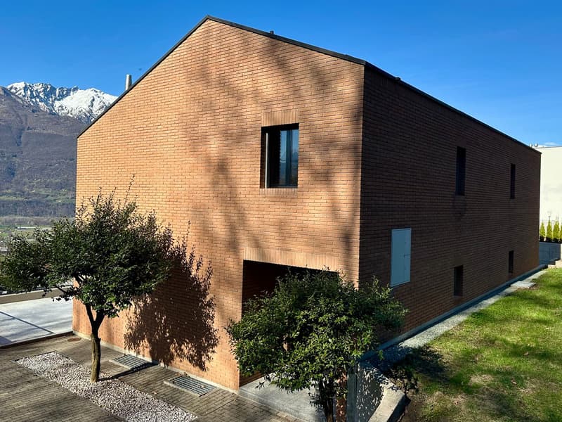 Villa unifamiliare di 7 locali con vista panoramica – Sant’Antonino (2)