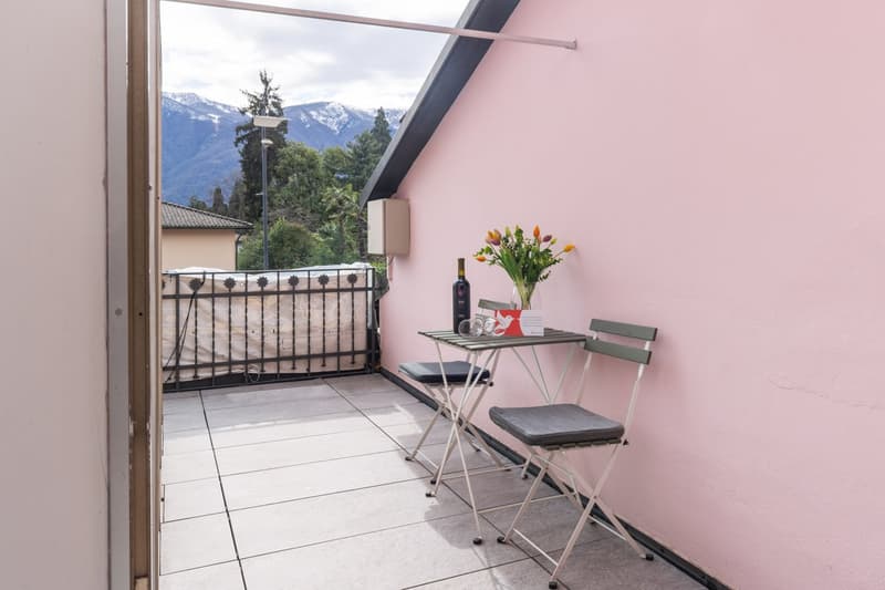 Monolocale arredato e attrezzato con piccola terrazza - Ascona centro (8)