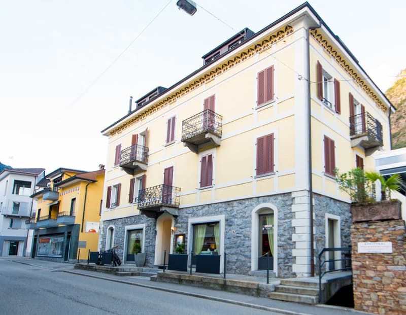 Rinnovato appartamento 2.5 locali con balcone a Biasca (11)
