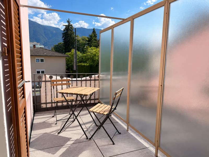 Monolocale arredato con piccola terrazza - Ascona centro (8)