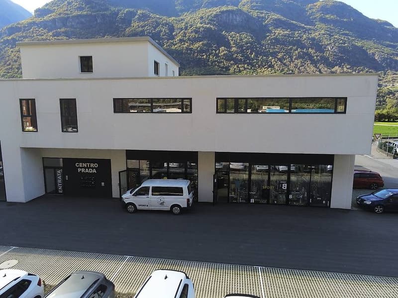 NEW PRADA CENTER BIASCA (last space available) (3)