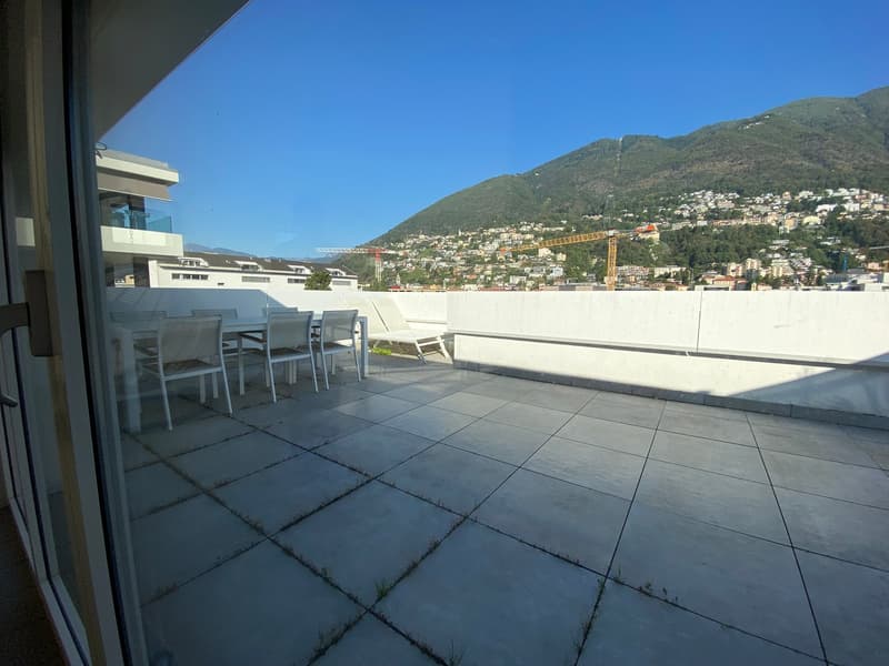 Splendido appartamento duplex di 5.5 locali a Locarno – Vista panoramica e comfort esclusivo (14)