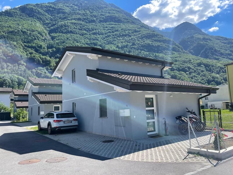 Casa moderna a Riviera – Nosícc (1)