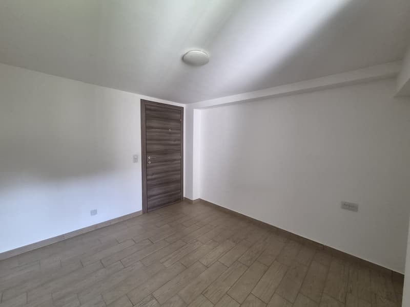Moderno appartamento di 2.5 locali a Solduno, Locarno (7)
