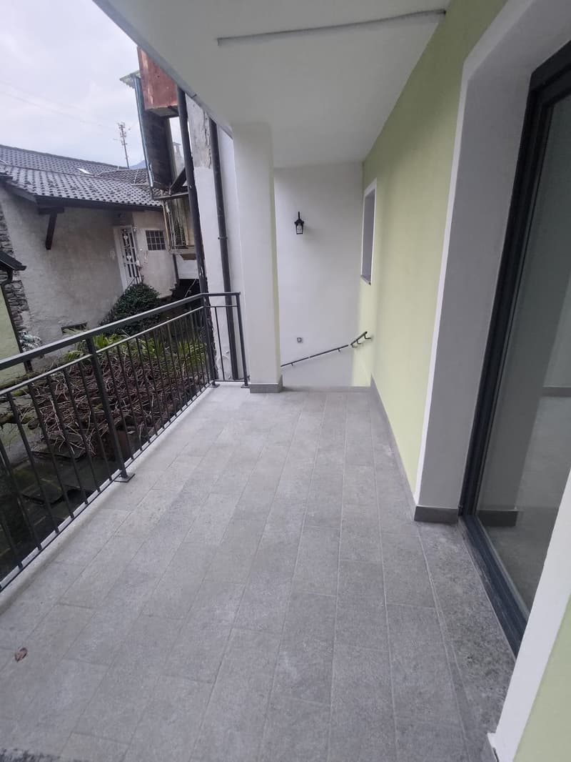 Moderno appartamento di 2.5 locali a Solduno, Locarno (8)