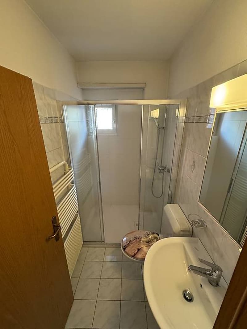 Zwei bis drei Zimmer in Gudo zu vermieten (3)