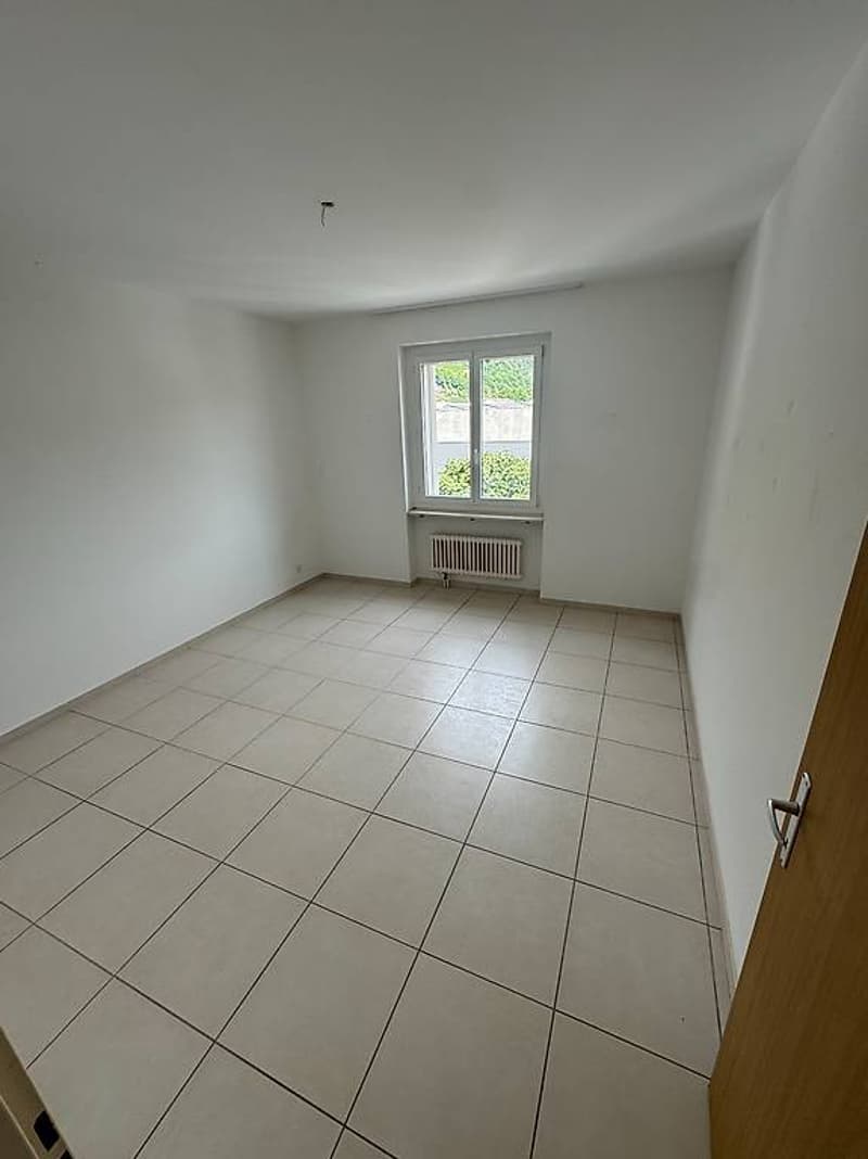Spacious 4.5-room apartment in Riazzino (7)