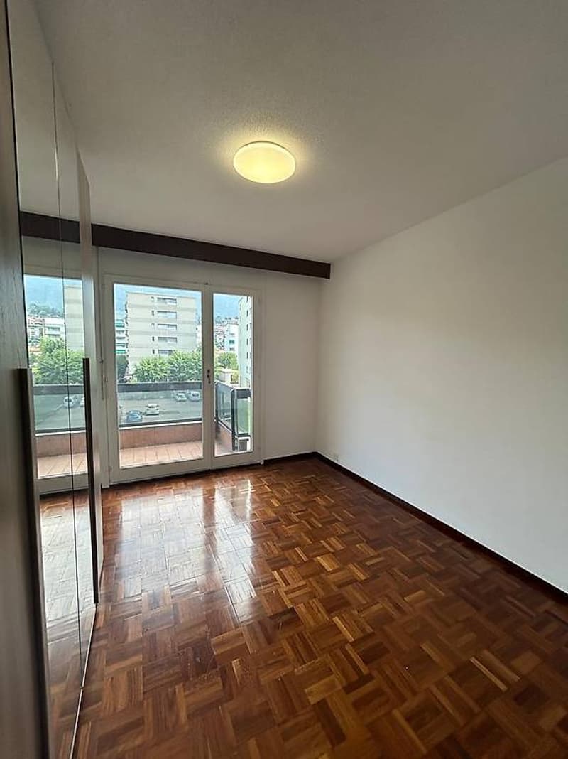3.5 room apartment fully furnished in Chiasso (5)