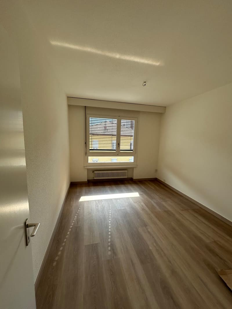 Bright 2.5-room apartment in Chiasso – Corso San Gottardo 12 (2)