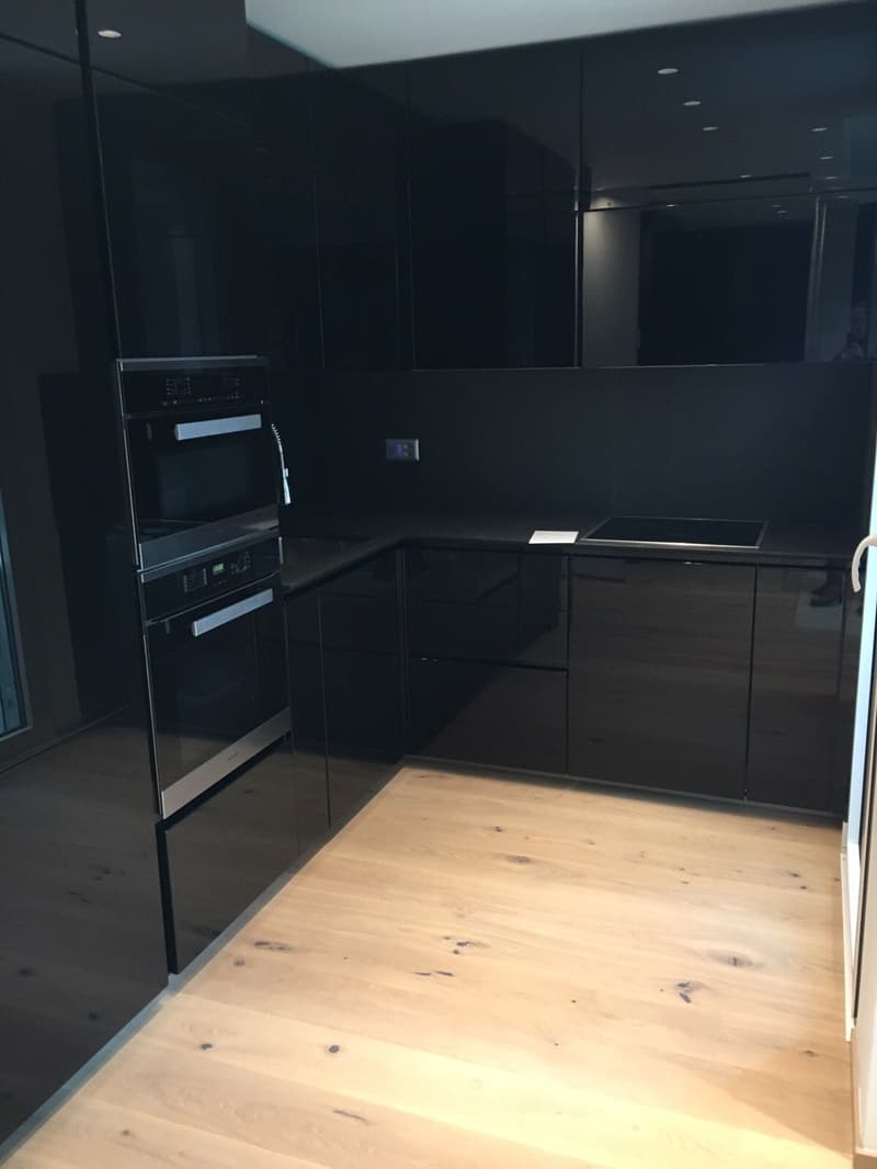 Appartement de 3,5 pièces avec terrasse couverte et jardin (4)