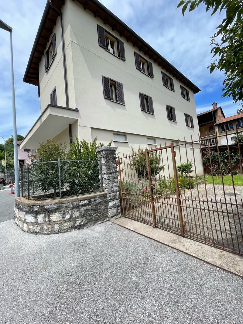 Ufficio luminoso di 4.5 locali a Mendrisio (6)