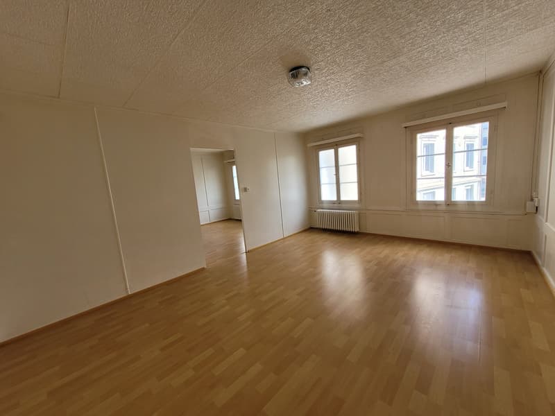 Appartamento 2.5 locali in una zona tranquilla a Bühler (10)