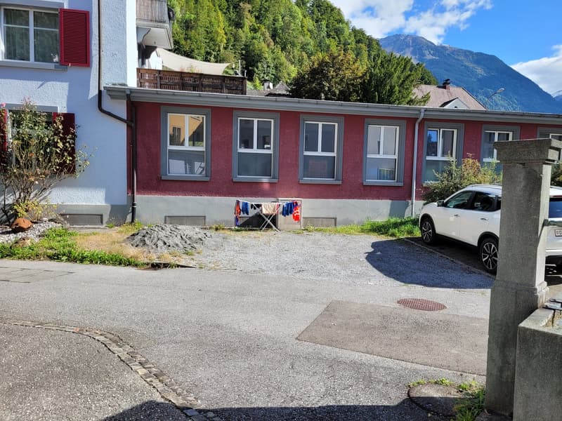Various car parking spaces for rent (4)