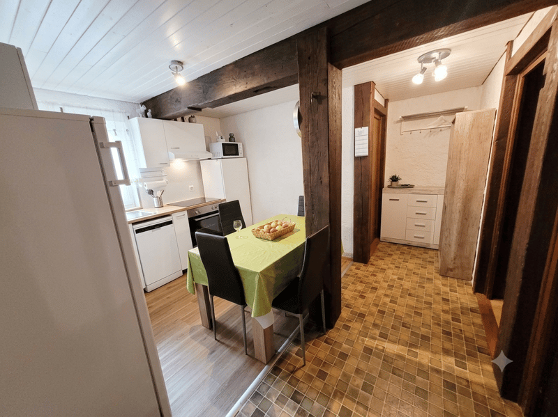 Charming 4-room apartment in a historic old building in Zwingen (4)