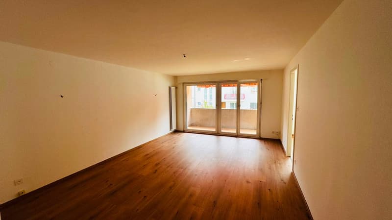 Renovierter 3-Zimmer-Wohnung mit Balkon in Bévilard – ab sofort verfügbar! (8)