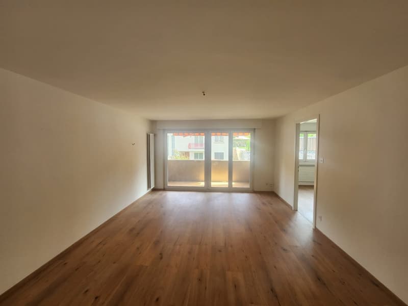 Renovierter 3-Zimmer-Wohnung mit Balkon in Bévilard – ab sofort verfügbar! (5)