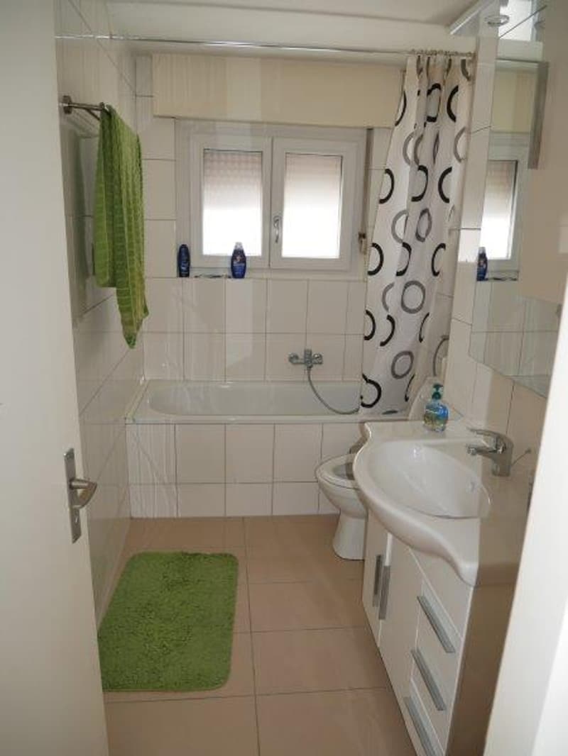 Charmante 2.5-Zimmer-Wohnung in Bévilard – sofort verfügbar! (7)