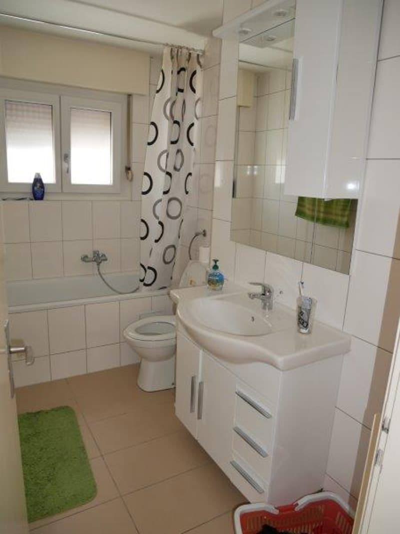 Charmante 2.5-Zimmer-Wohnung in Bévilard – sofort verfügbar! (8)