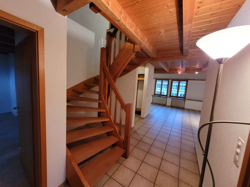 Charmante 4.5-Zimmer-Dachwohnung an der Hauptstrasse in Läufelfingen (10)