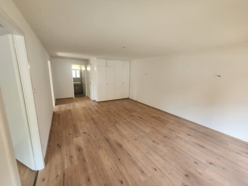 Helle 3-Zimmer-Wohnung mit Balkon in Bévilard – sofort verfügbar! (3)