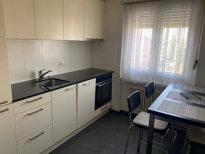Helle 4-Zimmer-Wohnung mit Balkon in Büren an der Aare – ab sofort verfügbar! (7)