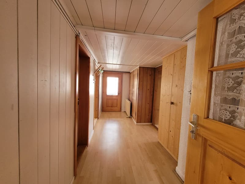 Grosszügige 3.5-Zimmer-Wohnung im Zentrum (3)