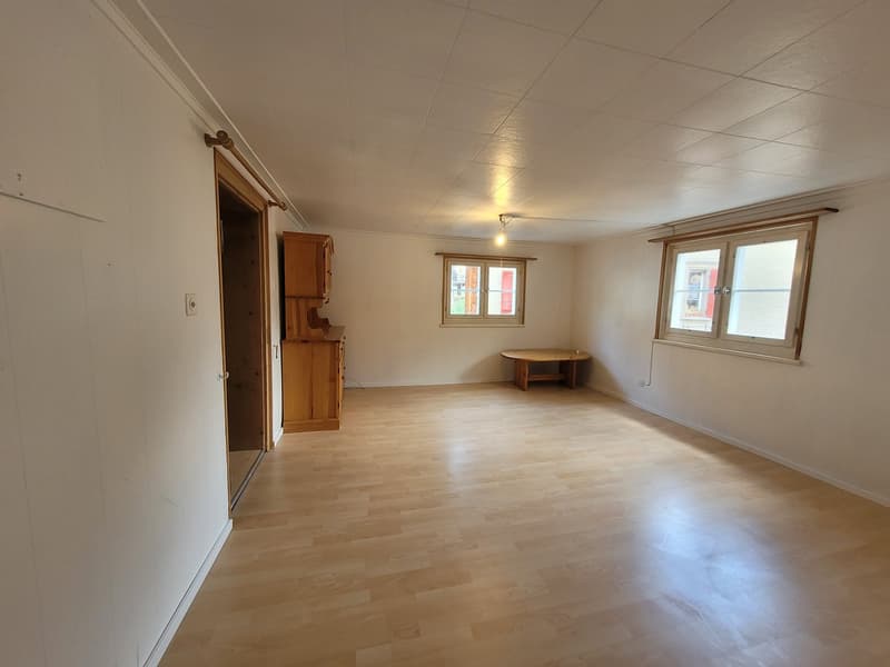 Grosszügige 3.5-Zimmer-Wohnung im Zentrum (5)