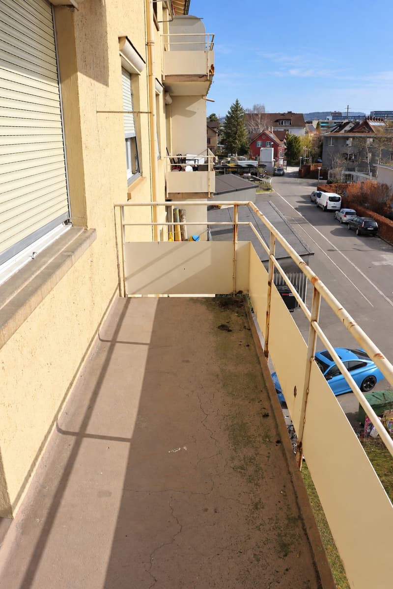 Helle 3.5-Zimmer-Wohnung mit Balkon in Winterthur (7)