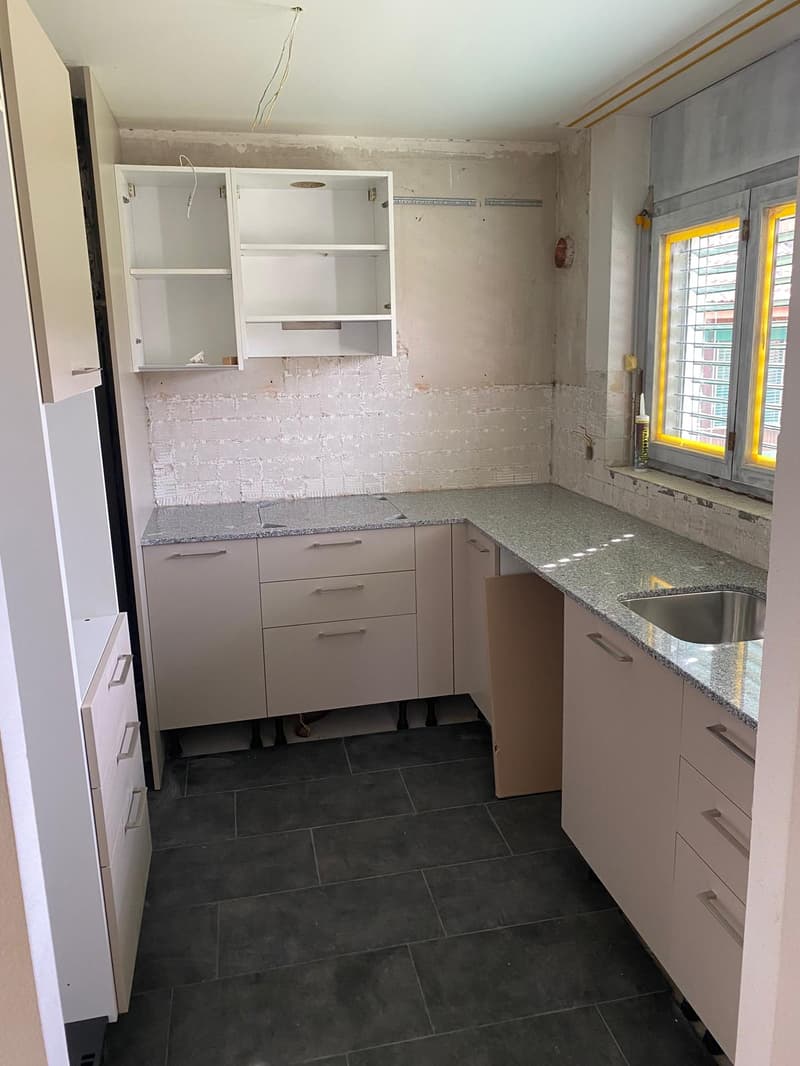 Erstvermietung nach Umbau 3.5-Zimmer-Wohnung mit Balkon in Zwingen (16)