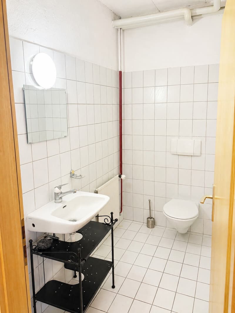 Lokal gewerblich zu vermieten in Couvet (3)
