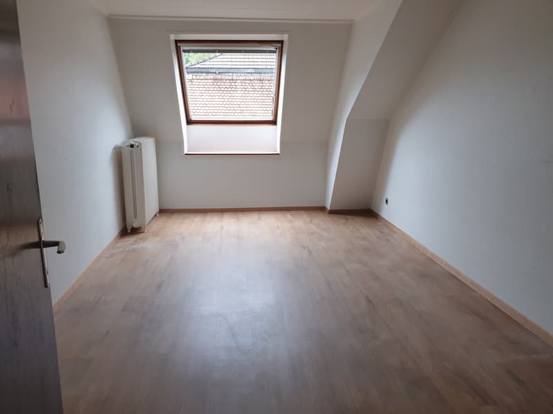 Spacious 4.5-room apartment with elevator (6)