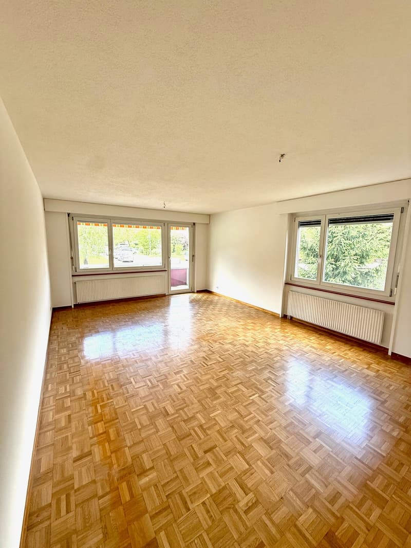 Helles 3.5-Zimmer-Wohnung in Fleurier (2)