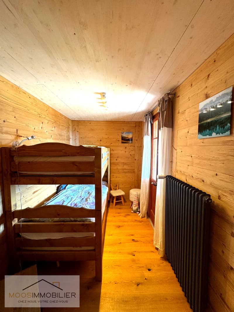 Charming chalet in Ovronnaz with mountain views (7)