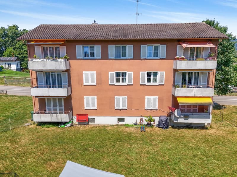 Apartment building with 6 apartments and potential for expansion... (3)