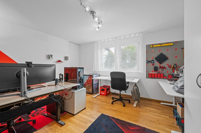 Attraktive 4.5-Zimmer-Gartenwohnung in Hagenbuch ZH (10)