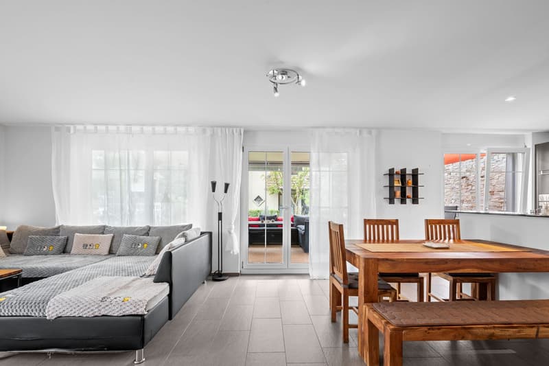Attraktive 4.5-Zimmer-Gartenwohnung in Hagenbuch ZH (6)