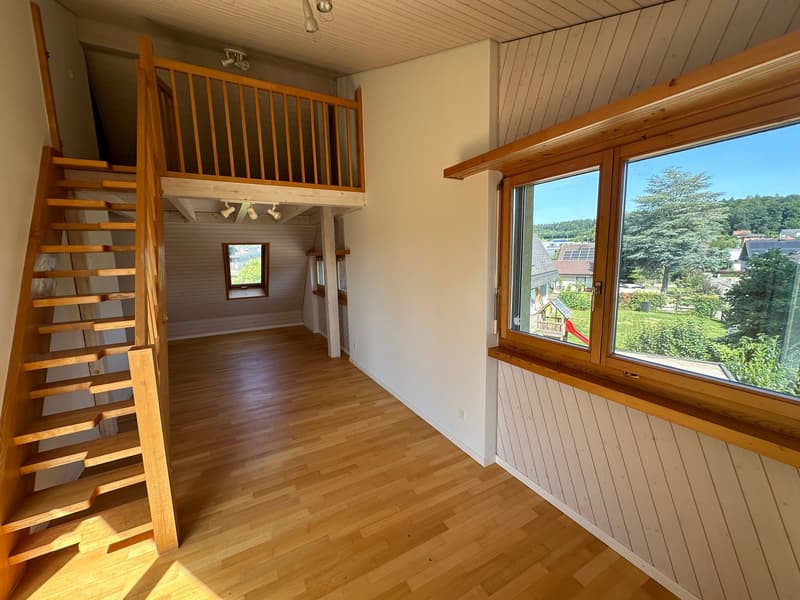 Charming residential and commercial property in a central location in Gurmels (13)
