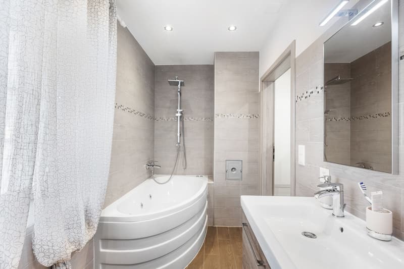 Charmante maison de 7 pièces avec flair italien et beaucoup de confort (13)