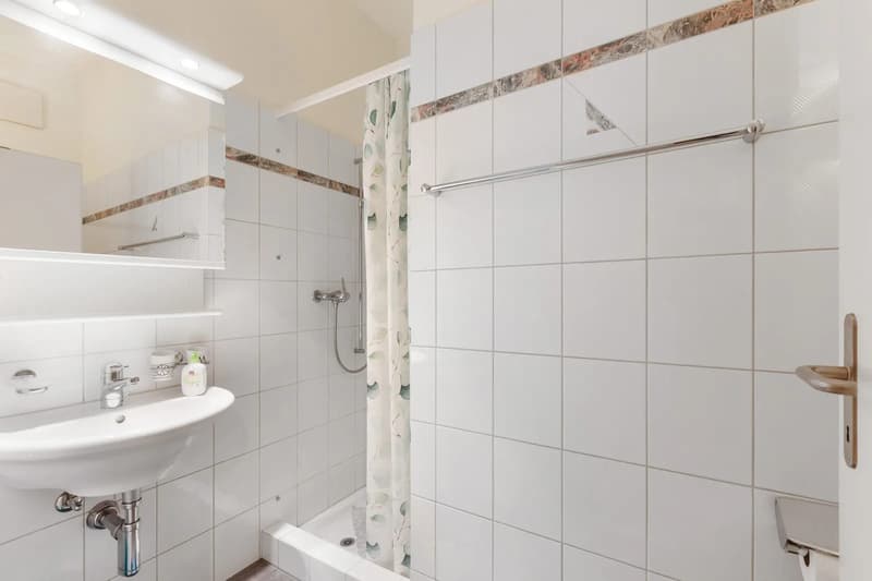 4.5-Zimmer-Gartenwohnung mit Terrasse in Nürensdorf (9)