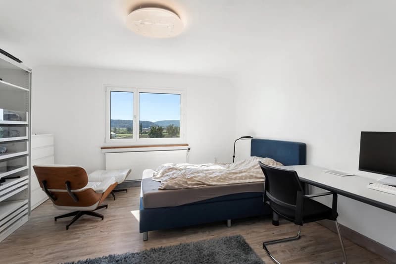 Saniertes 6-Zimmer-Einfamilienhaus mit Garten in Hallau (12)