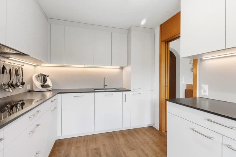 4.5-Zimmer-Wohnung mit Balkon und Schwedenofen in Oberuzwil kaufen (3)