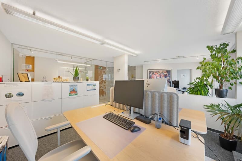 Office, training, and/or practice rooms (5)