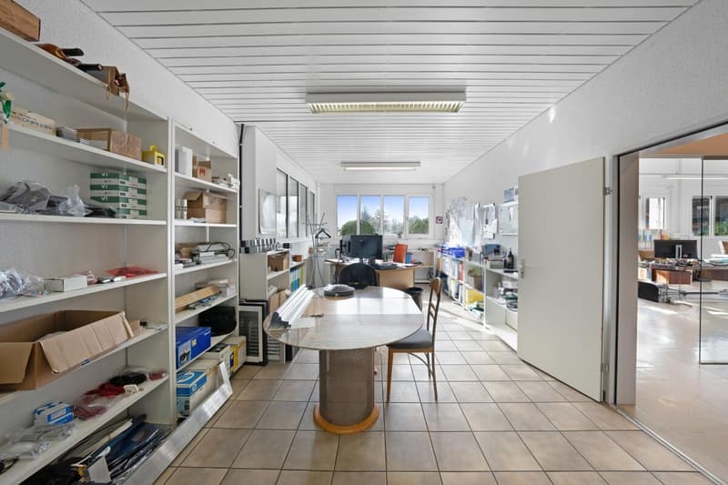 Office and storage spaces (7)