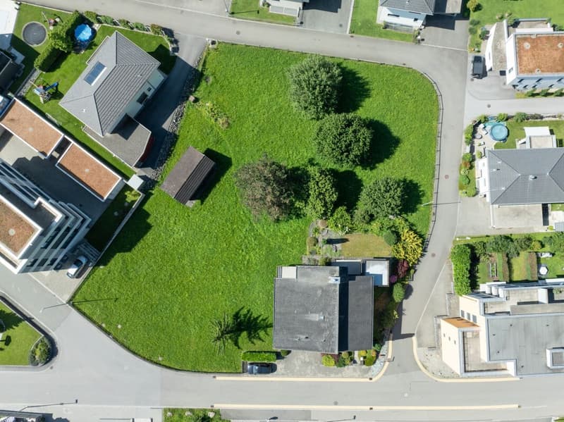 Building land plot (3)
