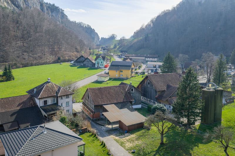 Maison unifamiliale avec grange (3)