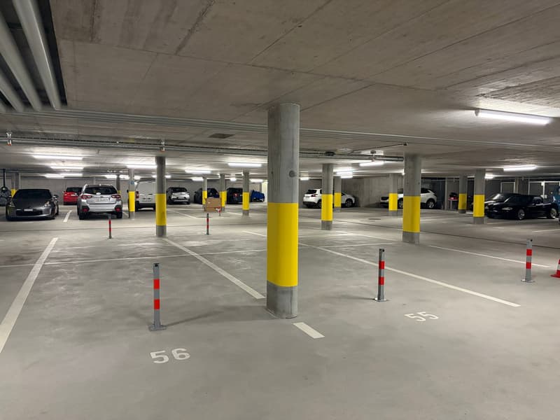 Parking space in underground garage (2)